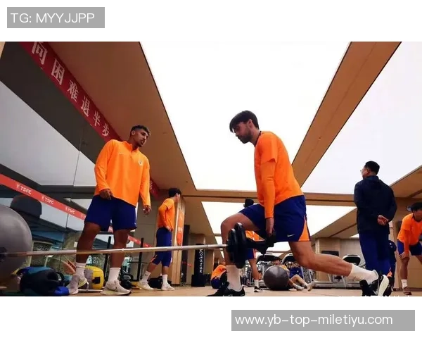 鲁媒报道泰山队海口冬训正式启动为期三周的第一阶段训练活动